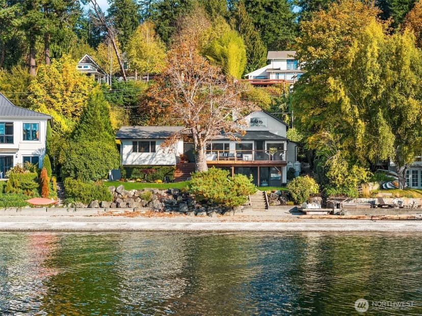 Property photo for 4205 Pleasant Beach Drive Ne, Bainbridge Island photo 29