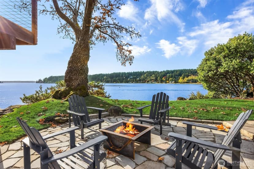 Property photo for 4205 Pleasant Beach Drive Ne, Bainbridge Island photo 27