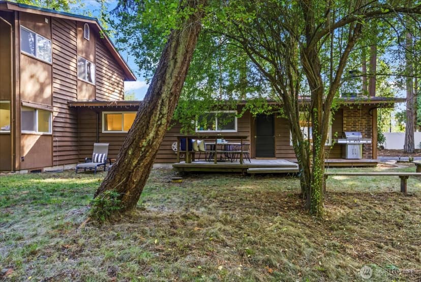 Property photo for 1910 220th Avenue Se, Sammamish photo 22
