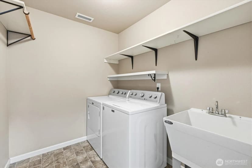 Property photo for 411 Stepping Stone Street, Kalama photo 22