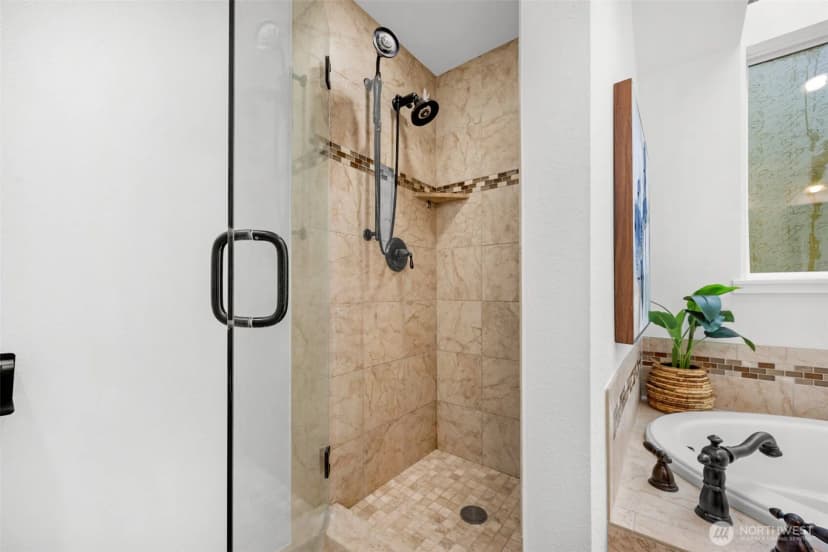 Property photo for 23424 Ne 28th Place, Sammamish photo 28
