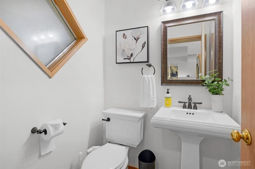 Property photo for 23424 Ne 28th Place, Sammamish photo 21