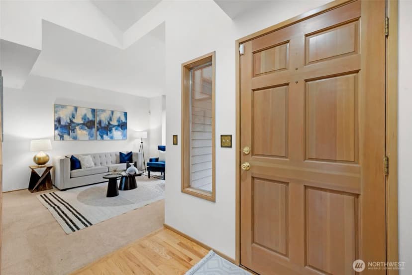Property photo for 23424 Ne 28th Place, Sammamish photo 8