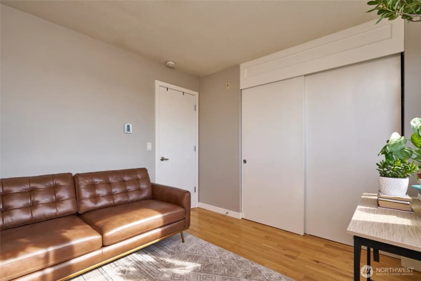 Property photo for 812 N 42nd Street #301, Seattle photo 20
