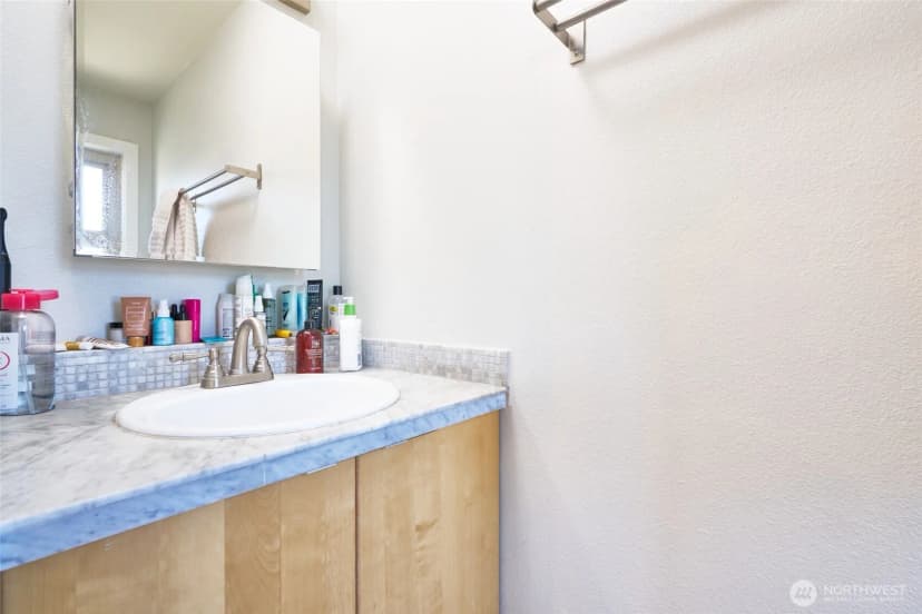 Property photo for 812 N 42nd Street #301, Seattle photo 15