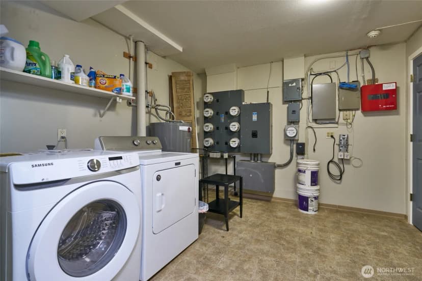 Property photo for 812 N 42nd Street #301, Seattle photo 26