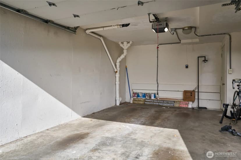Property photo for 812 N 42nd Street #301, Seattle photo 25