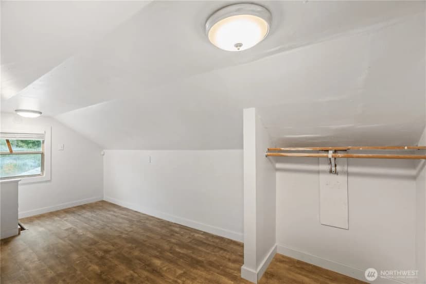 Property photo for 2405 First Street, Cosmopolis photo 16