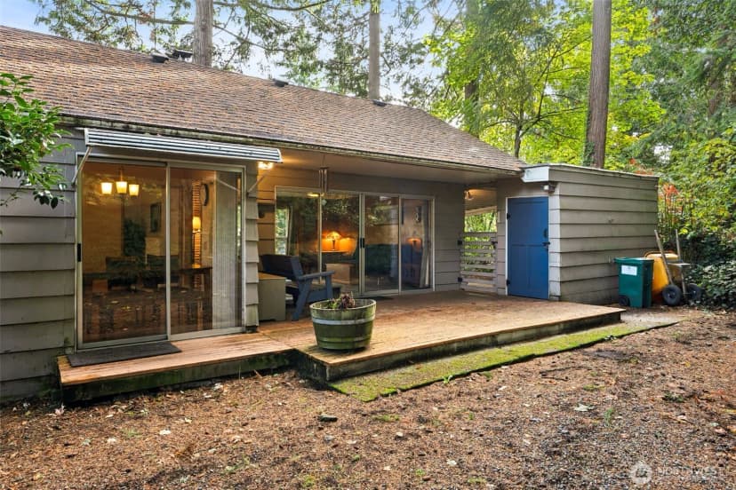 Property photo for 16051 21st Avenue Sw, Burien photo 23