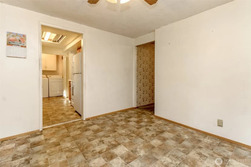 Property photo for 1323 Sw 113th Street, Seattle photo 22