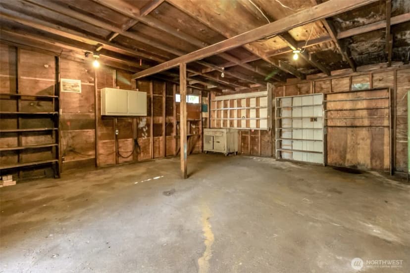 Property photo for 1323 Sw 113th Street, Seattle photo 34