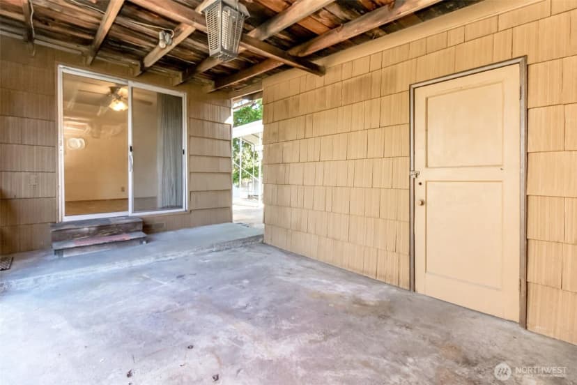 Property photo for 1323 Sw 113th Street, Seattle photo 27