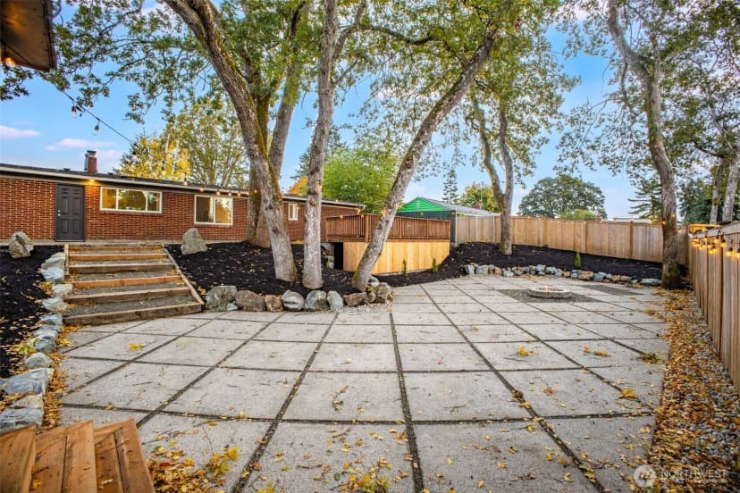 Property photo for 8110 Leschi Road Sw, Lakewood photo 29