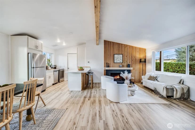 Property photo for 8110 Leschi Road Sw, Lakewood photo 6