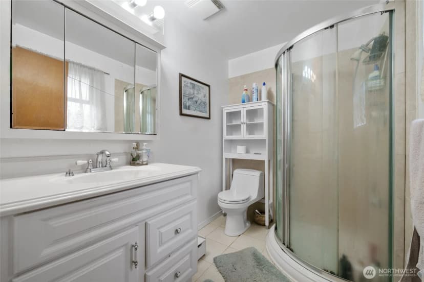 Property photo for 5227 Se 116th Place, Bellevue photo 17