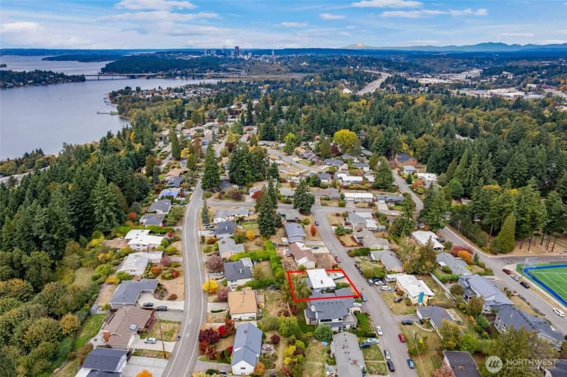 Property photo for 5227 Se 116th Place, Bellevue photo 30