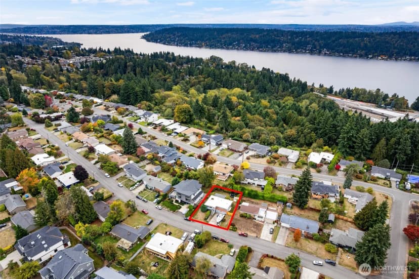Property photo for 5227 Se 116th Place, Bellevue photo 28