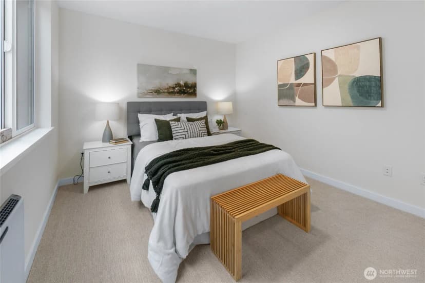 Property photo for 318 F Bellevue Avenue E, Seattle photo 17