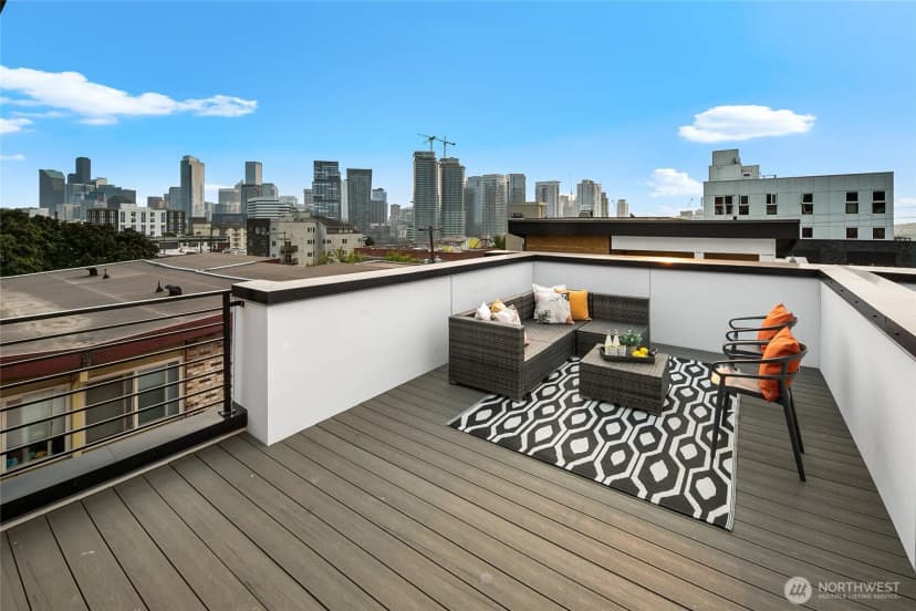 Property photo for 318 F Bellevue Avenue E, Seattle photo 20