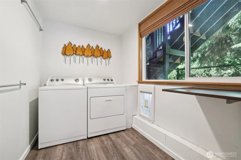 Property photo for 128 Sw 208th St, Normandy Park photo 24