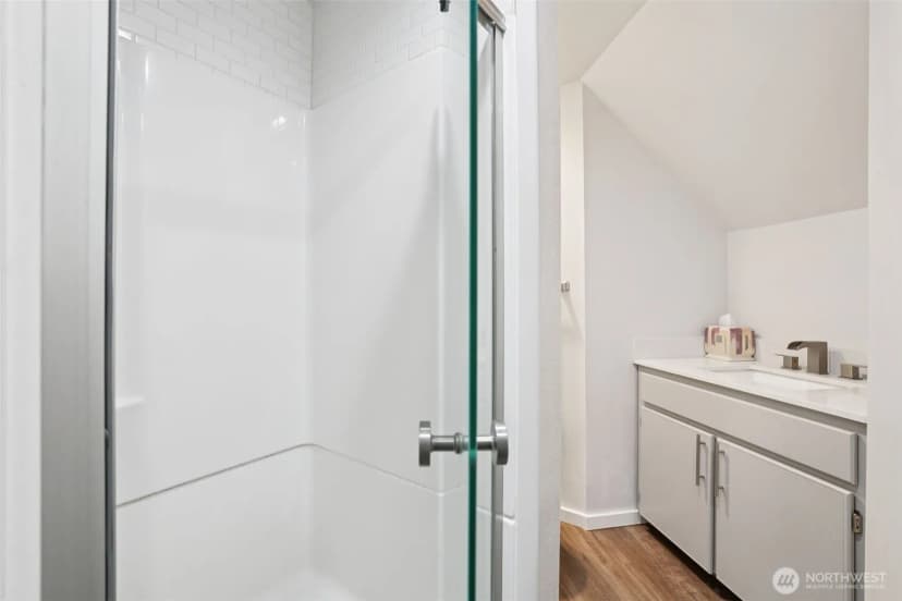 Property photo for 128 Sw 208th St, Normandy Park photo 26