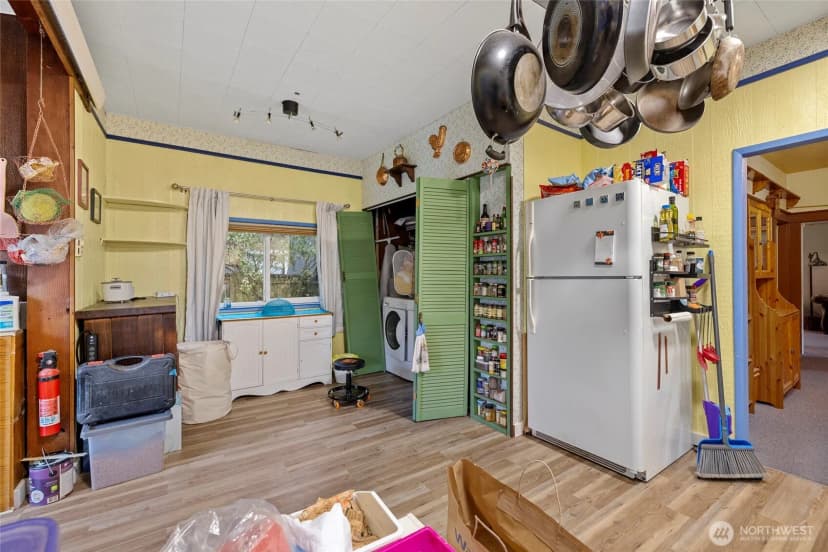Property photo for 803 W Hazel Street, Mount Vernon photo 18