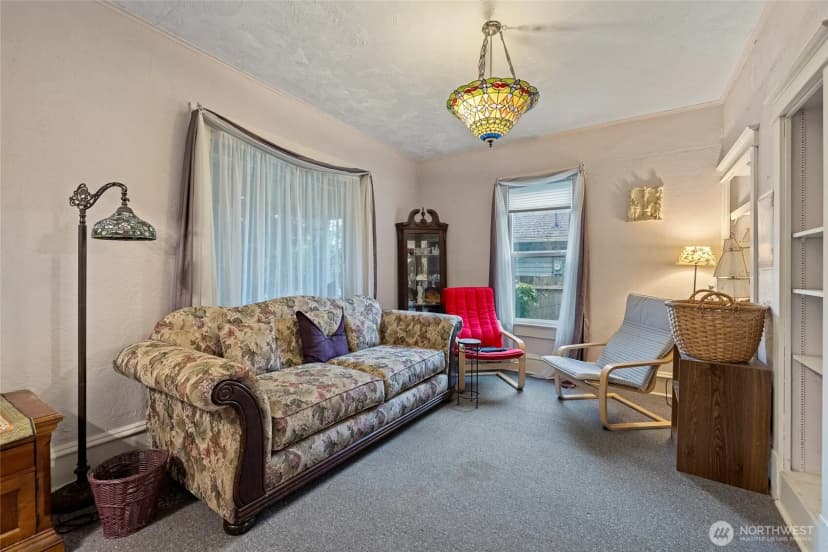 Property photo for 803 W Hazel Street, Mount Vernon photo 5