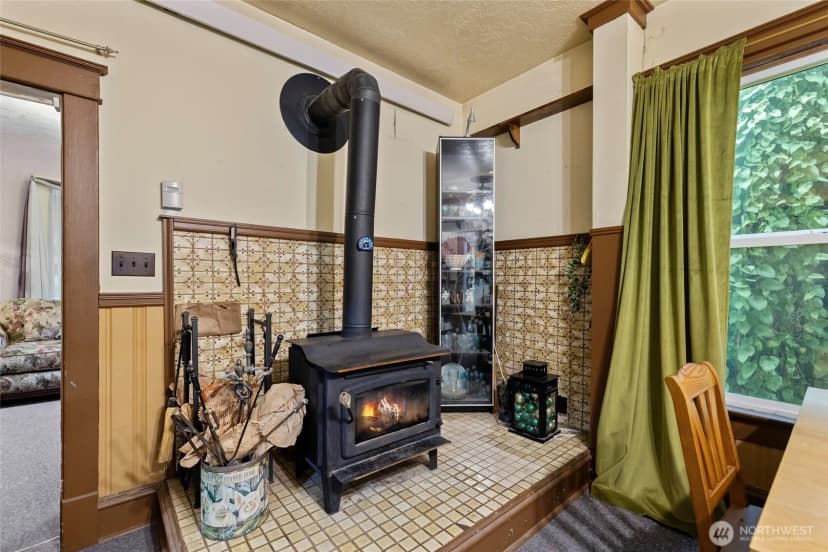 Property photo for 803 W Hazel Street, Mount Vernon photo 12