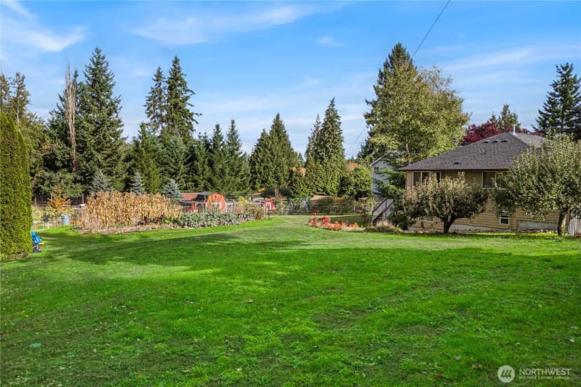 Property photo for 21103 16th Street E, Lake Tapps photo 28