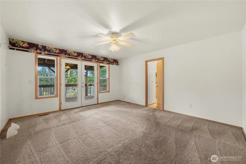 Property photo for 21103 16th Street E, Lake Tapps photo 7