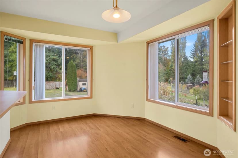 Property photo for 21103 16th Street E, Lake Tapps photo 6
