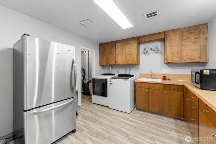 Property photo for 1311 N Jackson Avenue, Tacoma photo 23