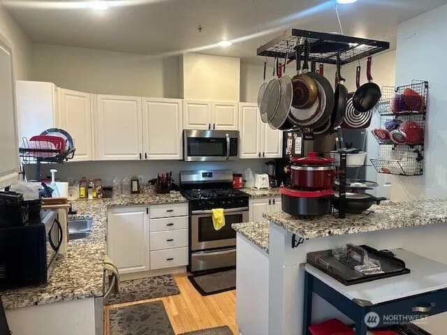 Property photo for 22715 43rd Avenue S, Kent photo 9