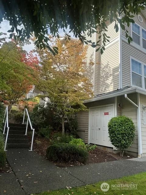 Property photo for 22715 43rd Avenue S, Kent photo 4