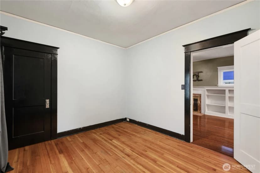 Property photo for 1628 Mcdougall Avenue, Everett photo 16