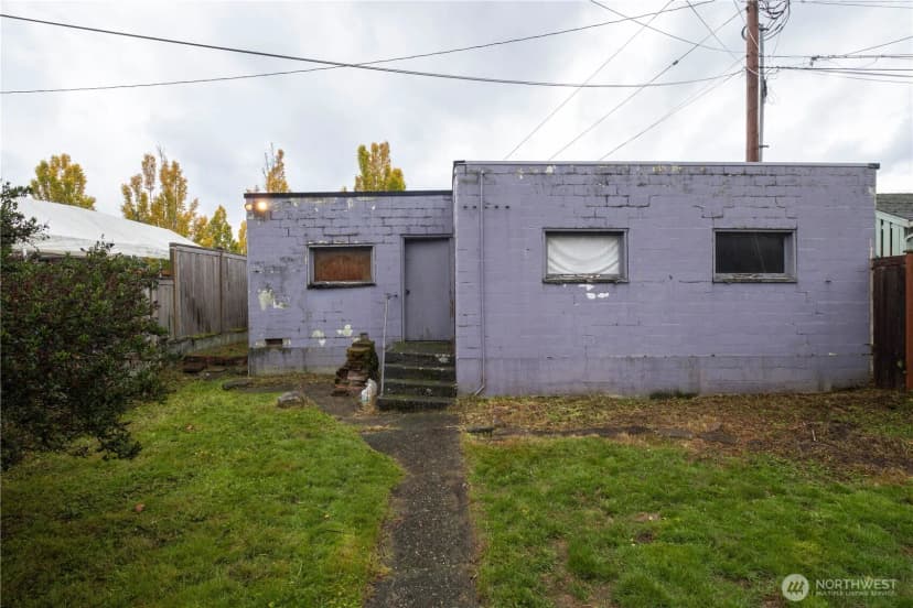 Property photo for 1628 Mcdougall Avenue, Everett photo 28