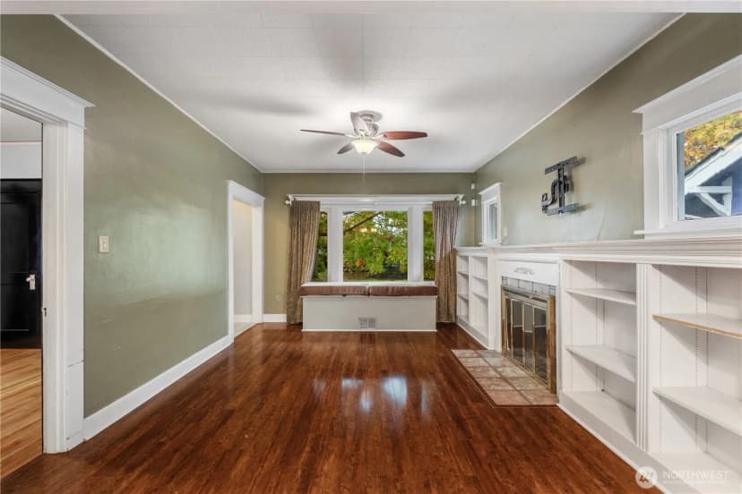 Property photo for 1628 Mcdougall Avenue, Everett photo 8
