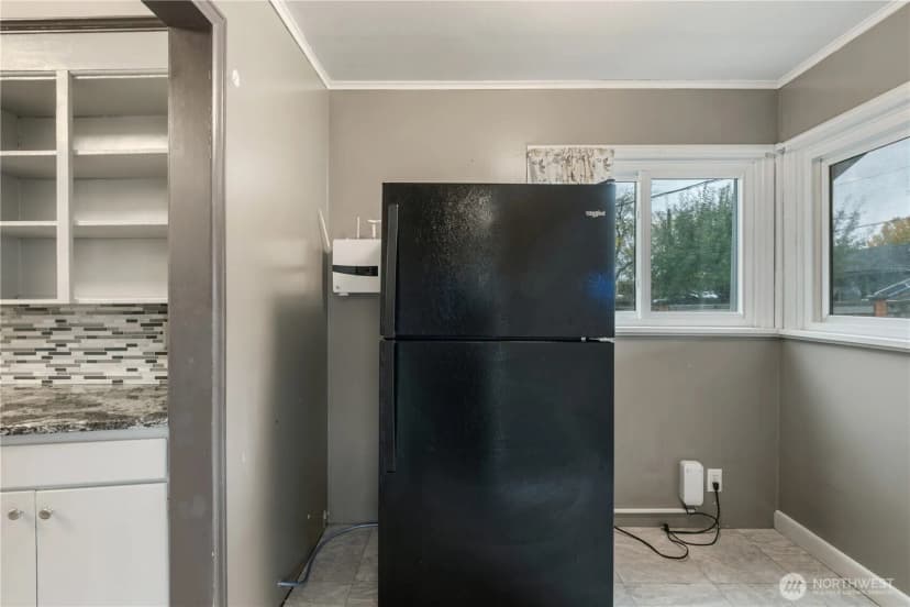 Property photo for 1628 Mcdougall Avenue, Everett photo 14