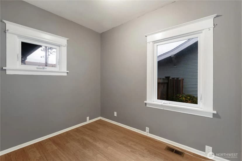 Property photo for 1628 Mcdougall Avenue, Everett photo 18