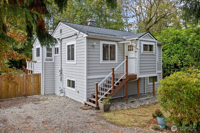 Property photo for 13741 37th Avenue Ne, Seattle