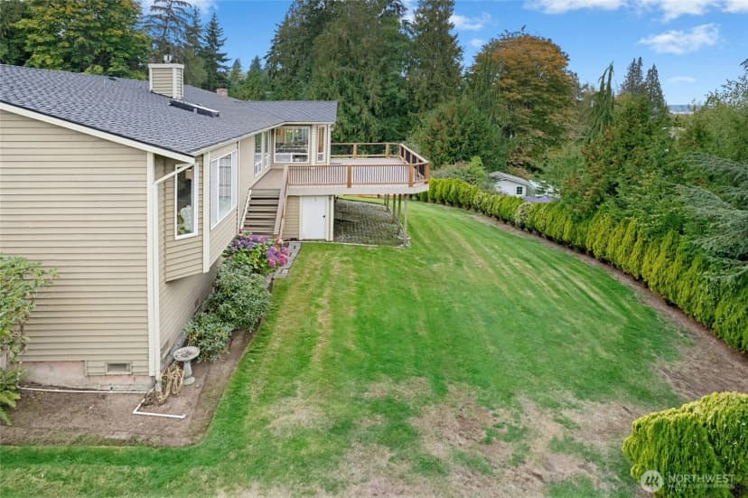 Property photo for 2480 Viewcrest Avenue, Everett photo 38