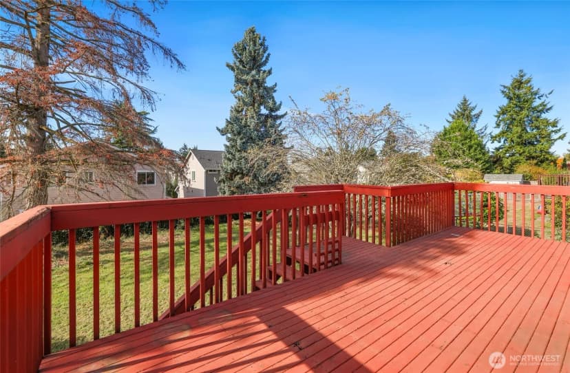 Property photo for 17657 111th Avenue Se, Renton photo 17