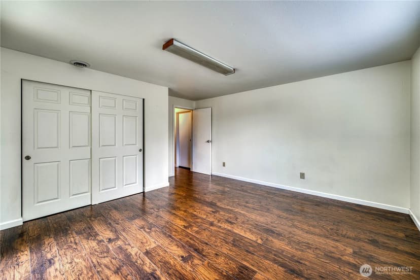 Property photo for 3321 88th Street S, Lakewood photo 24
