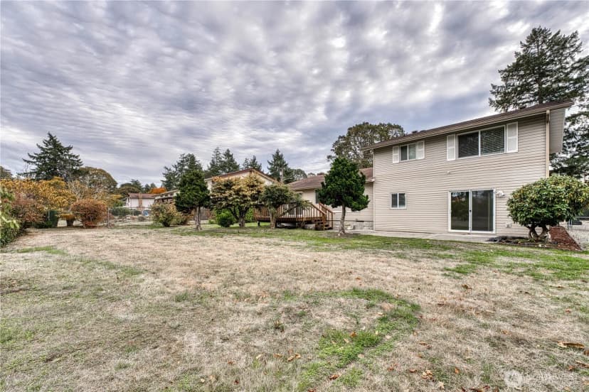 Property photo for 3321 88th Street S, Lakewood photo 32