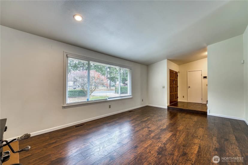 Property photo for 3321 88th Street S, Lakewood photo 14