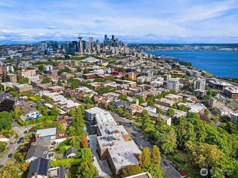 Property photo for 530 W Olympic Place #406, Seattle photo 18