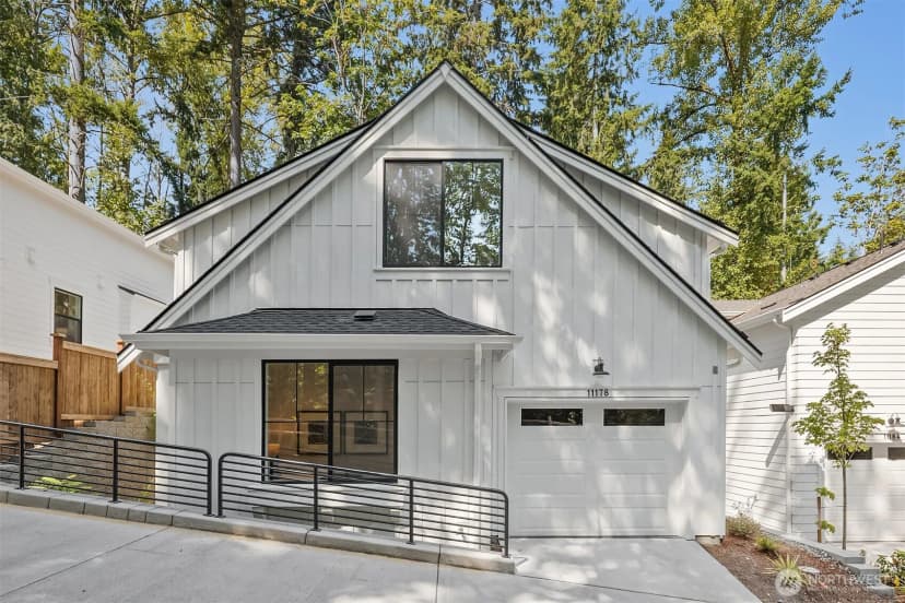 Property photo for 11178 (hs 25) Ne 134th Court Ne, Redmond photo 14
