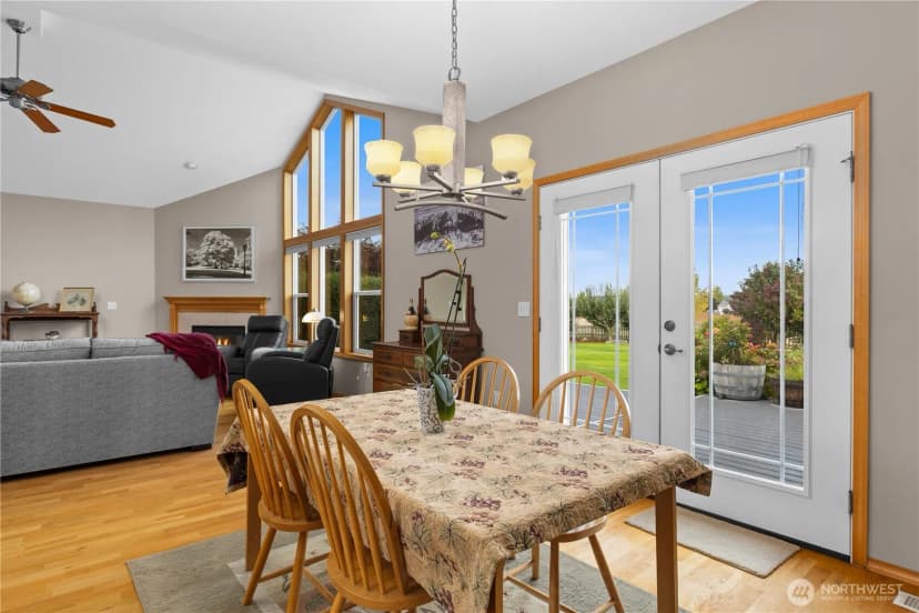 Property photo for 2422 Scatter Creek Court Sw, Tenino photo 9