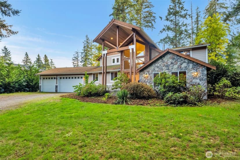 Property photo for 15919 Ne 191st Street, Woodinville photo 2