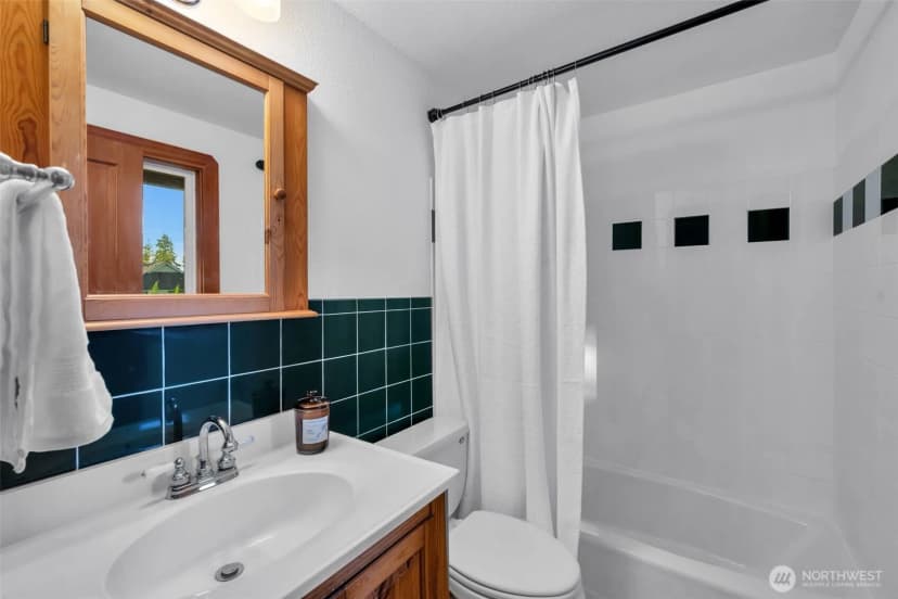 Property photo for 15919 Ne 191st Street, Woodinville photo 28